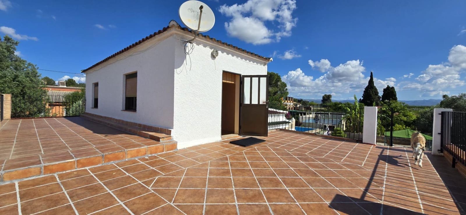 4 Zimmer Villa zu verkaufen in Lliria mit Pool - 225.000 € (Ref: 9836222)