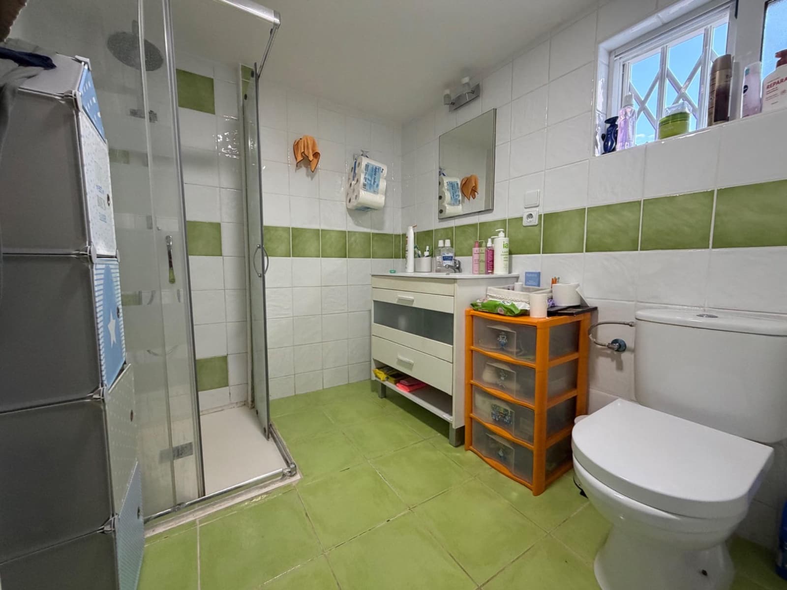 8 soverom Villa til salgs i Vilamarxant / Villamarchante med svømmebasseng garasje - € 375 000 (Ref: 9843383)