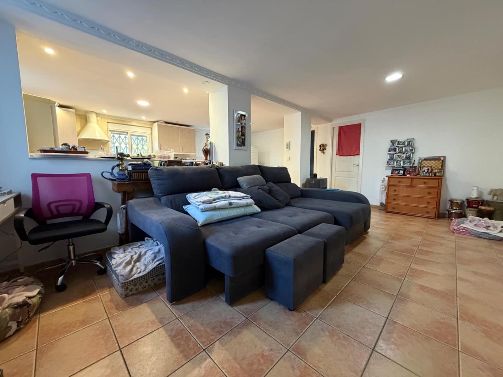 8 soverom Villa til salgs i Vilamarxant / Villamarchante med svømmebasseng garasje - € 375 000 (Ref: 9843383)