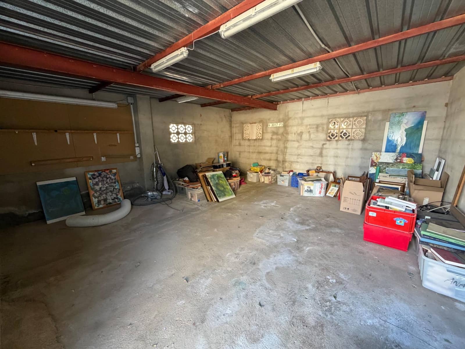 8 soverom Villa til salgs i Vilamarxant / Villamarchante med svømmebasseng garasje - € 375 000 (Ref: 9843383)