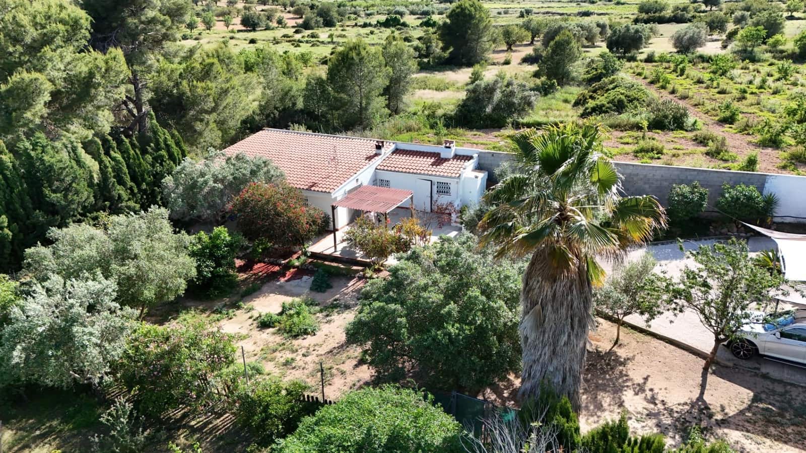 8 soverom Villa til salgs i Vilamarxant / Villamarchante med svømmebasseng garasje - € 375 000 (Ref: 9843383)