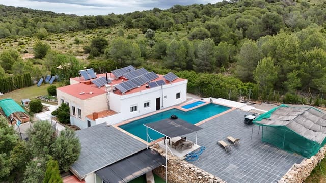 7 soverom Villa til salgs i Villar del Arzobispo med svømmebasseng - € 350 000 (Ref: 9843384)
