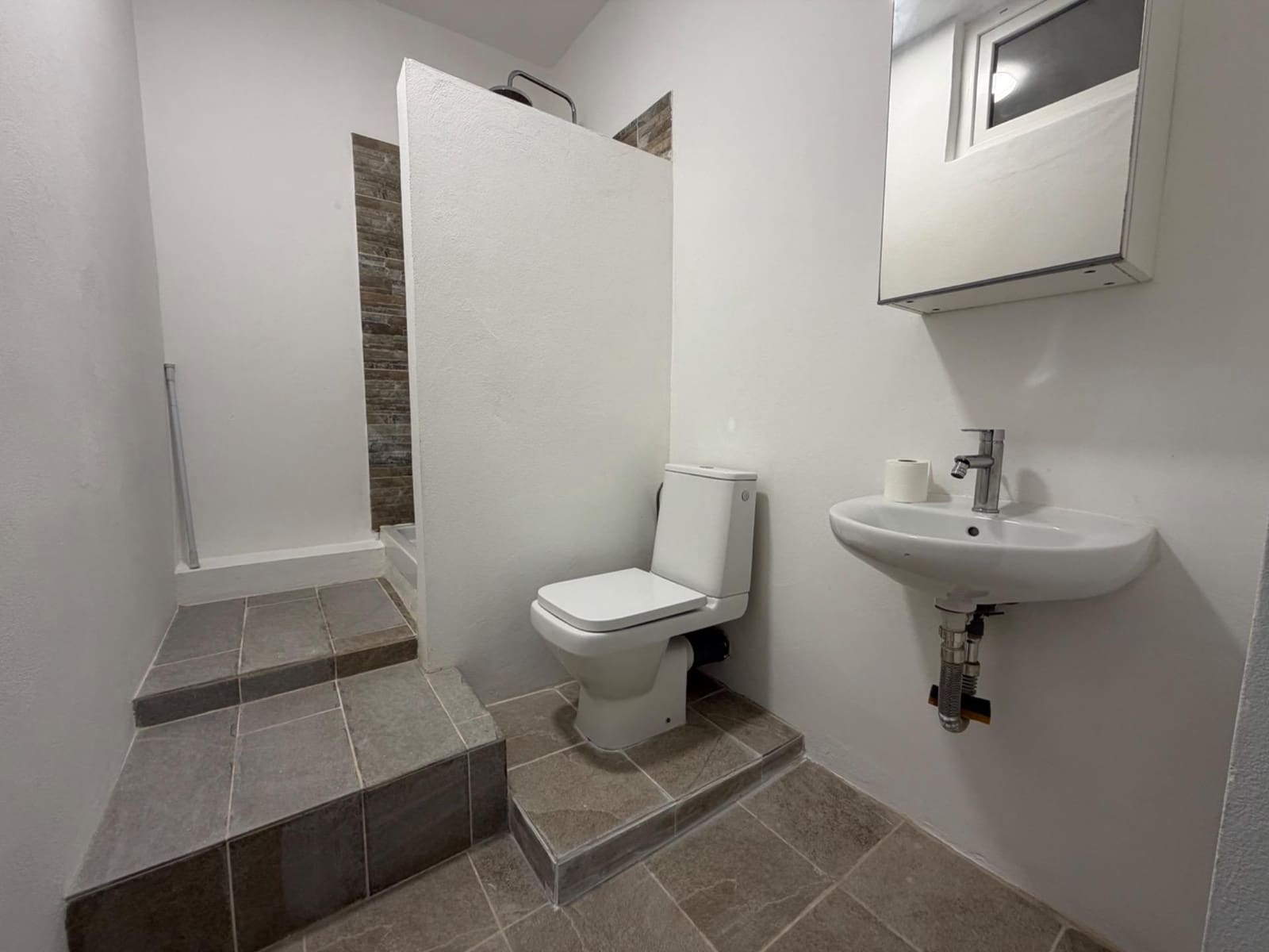 7 soverom Villa til salgs i Villar del Arzobispo med svømmebasseng - € 350 000 (Ref: 9843384)
