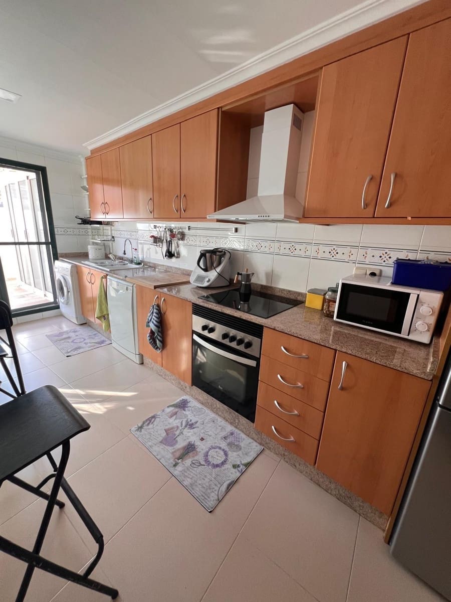 3 soveværelse Penthouse til salg i Lliria med garage - € 330.000 (Ref: 9846219)