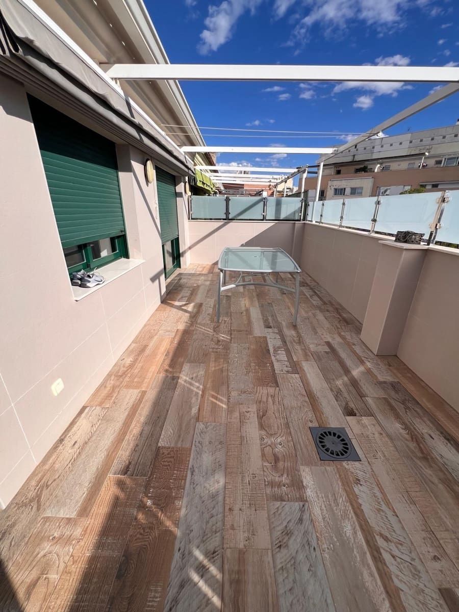 3 soveværelse Penthouse til salg i Lliria med garage - € 330.000 (Ref: 9846219)
