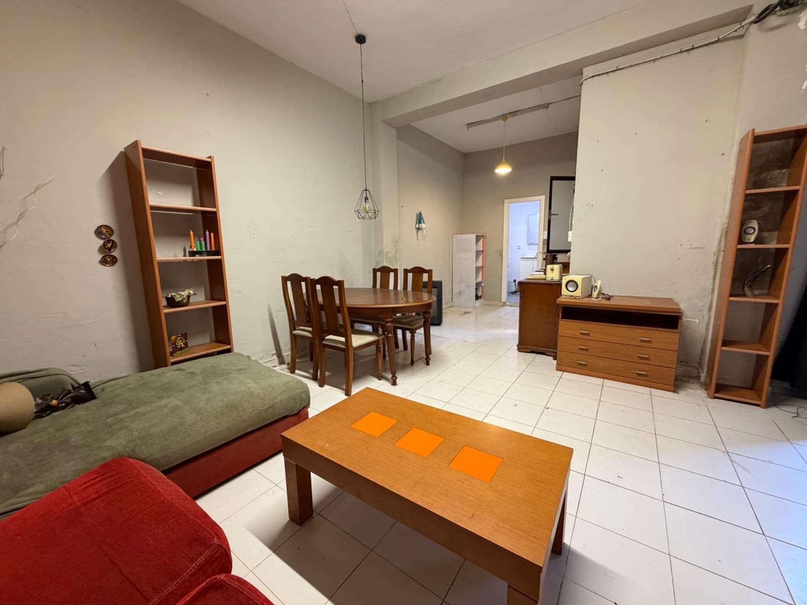 Local Commercial à vendre à La Pobla de Vallbona - 125 000 € (Ref: 9855442)