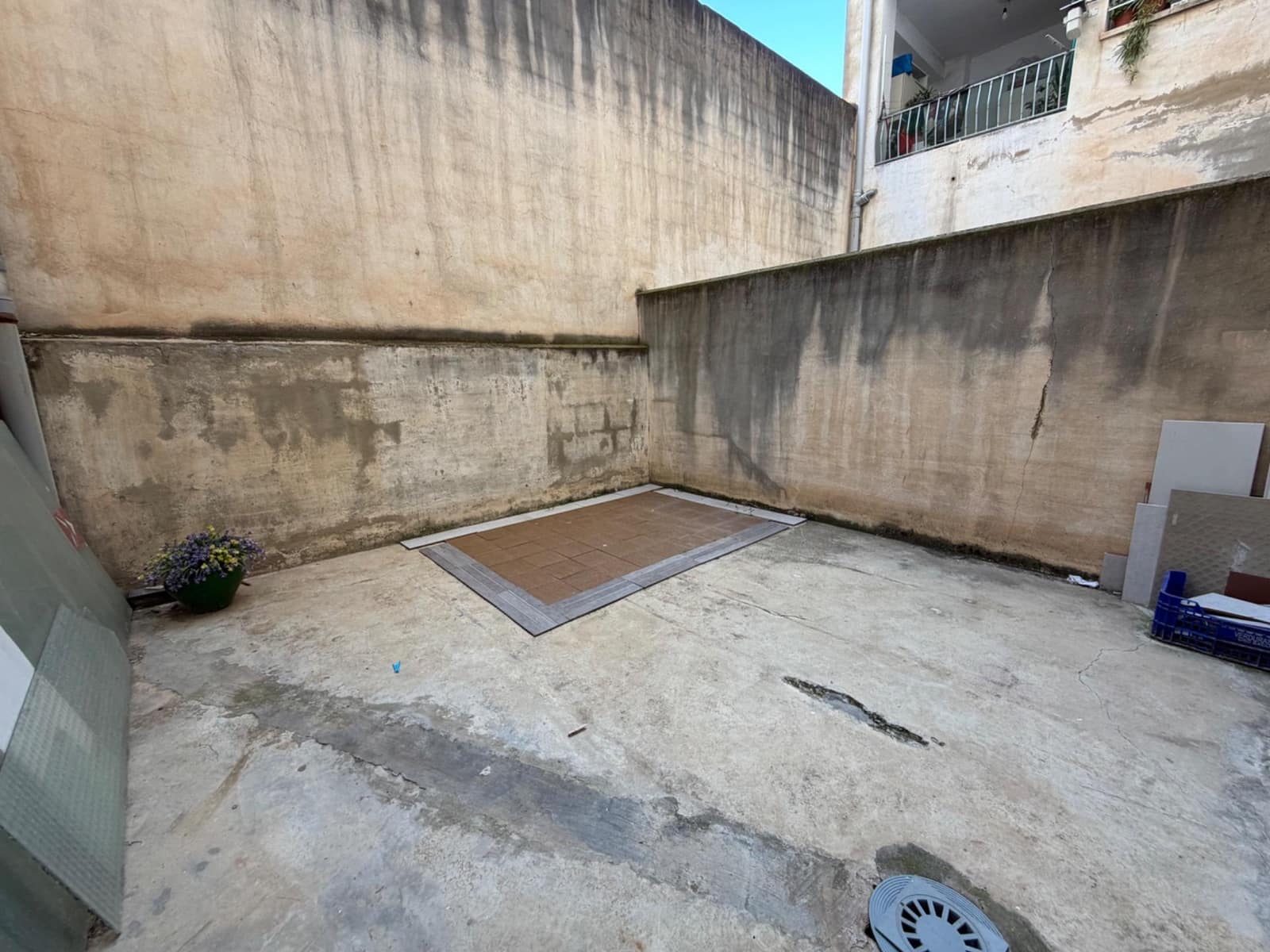 Local Commercial à vendre à La Pobla de Vallbona - 125 000 € (Ref: 9855442)