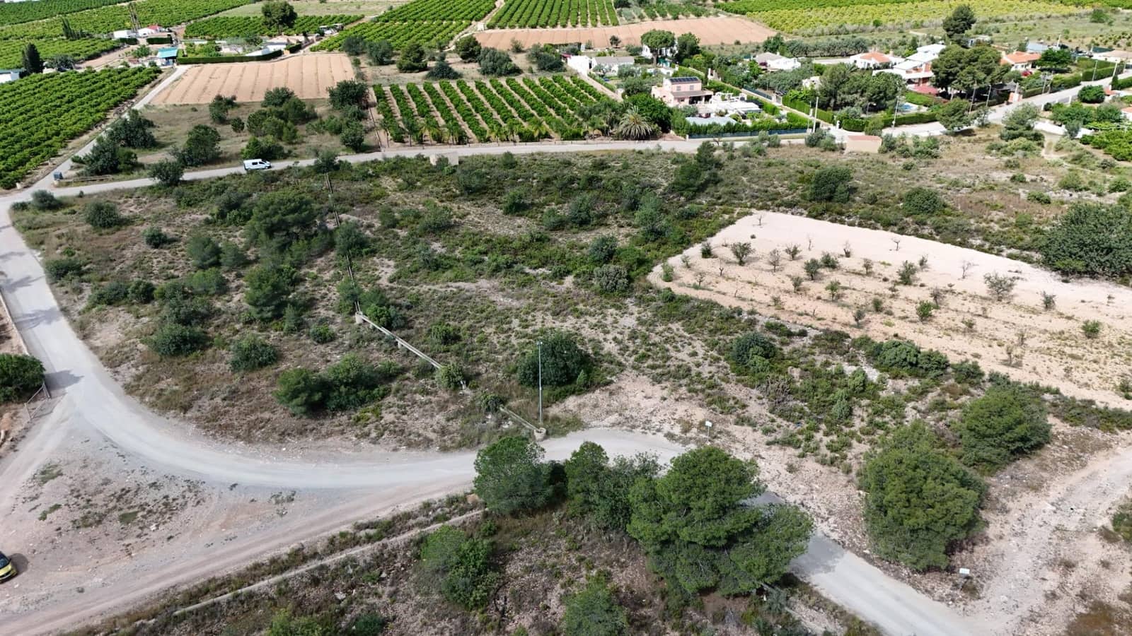 Grond te koop in Domeno - € 7.500 (Ref: 9865180)