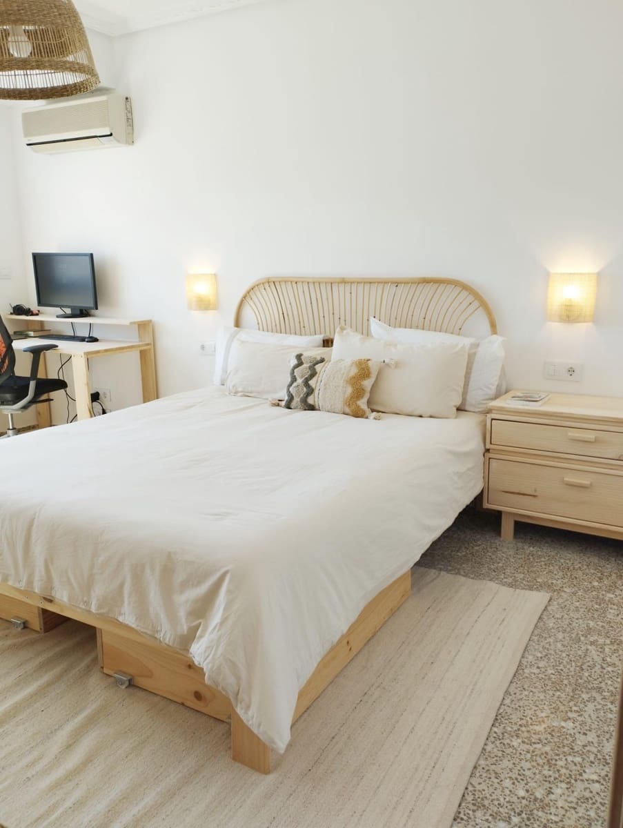 3 bedroom Flat for sale in Lliria - € 150,000 (Ref: 9876407)