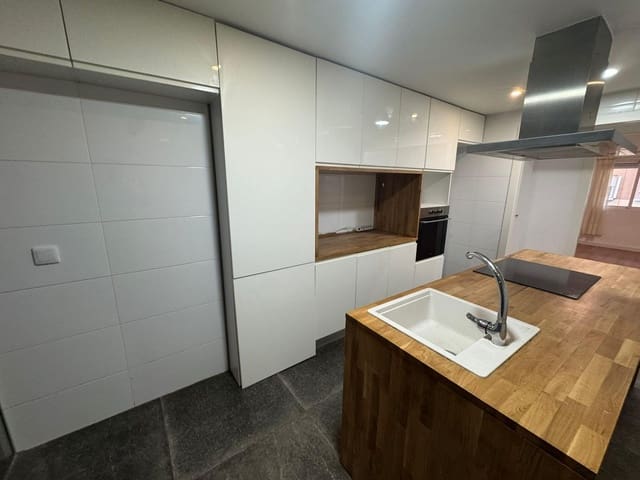 3 camera da letto Appartamento in vendita in Llíria - 185.000 € (Rif: 9876408)