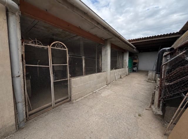 Local Commercial à vendre à Llíria - 90 000 € (Ref: 9889438)