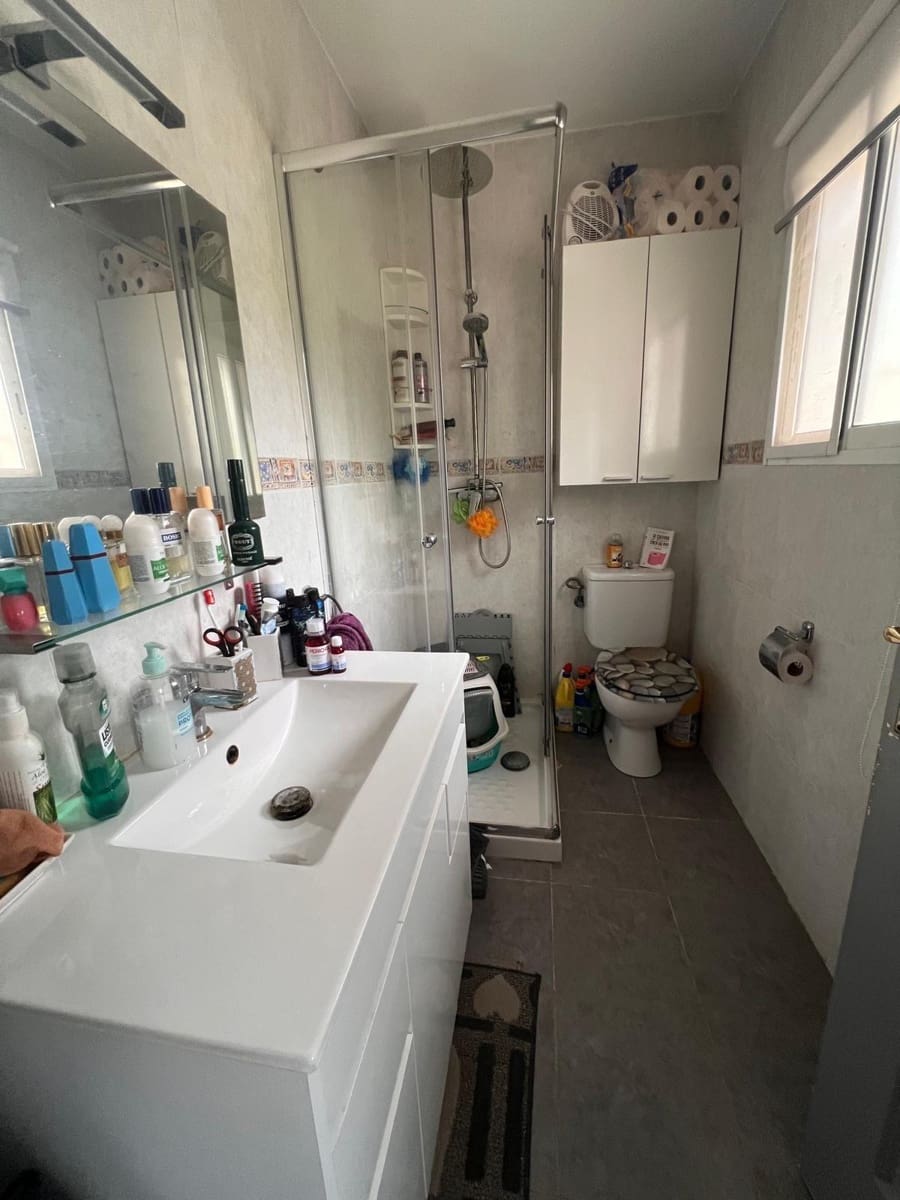 3 soveværelse Villa til salg i Lliria med swimmingpool garage - € 249.900 (Ref: 9890369)