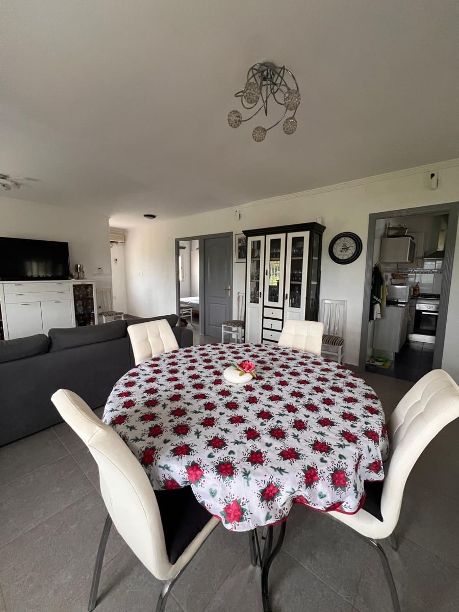 3 soveværelse Villa til salg i Lliria med swimmingpool garage - € 249.900 (Ref: 9890369)
