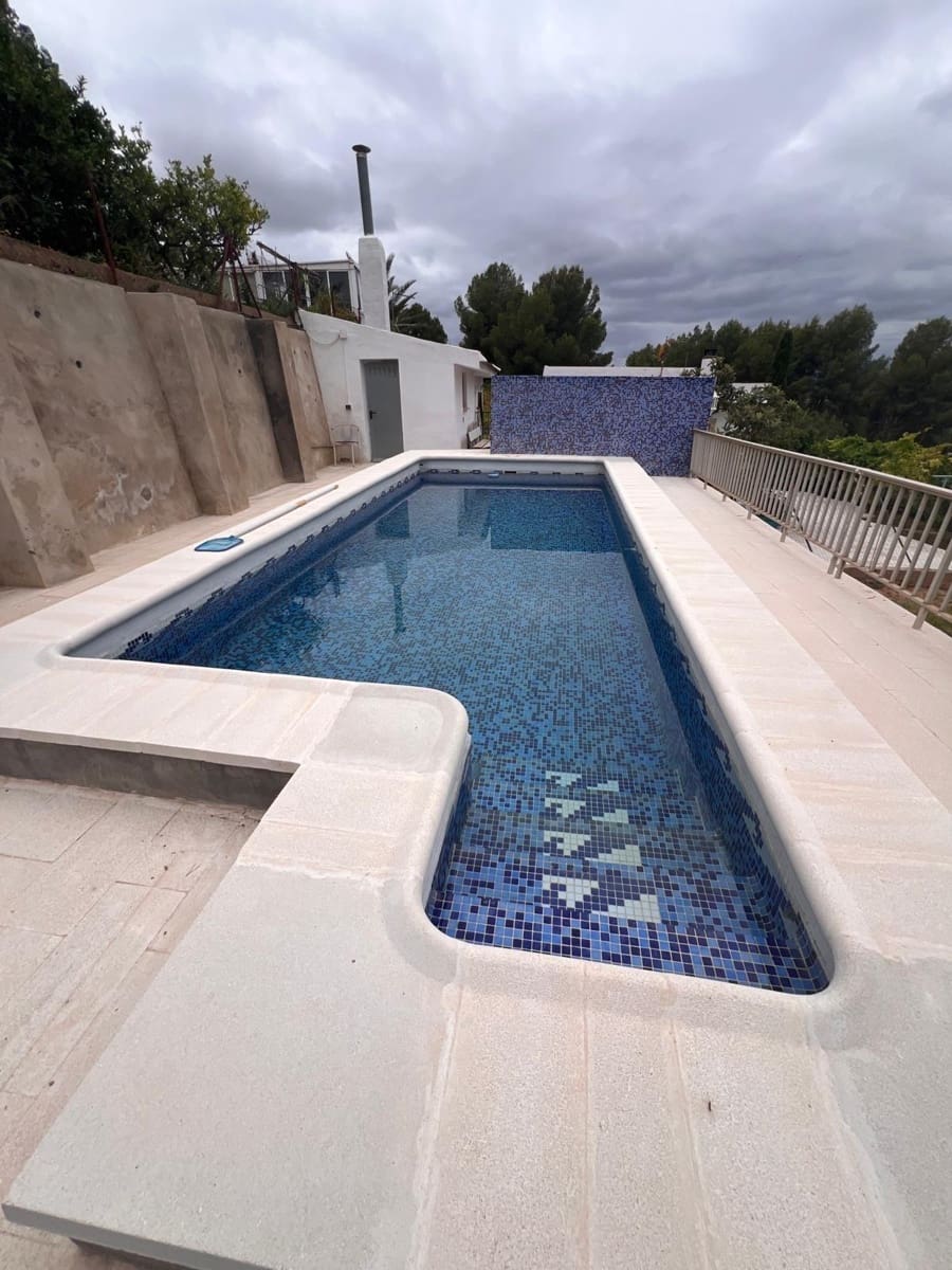 3 soveværelse Villa til salg i Lliria med swimmingpool garage - € 249.900 (Ref: 9890369)