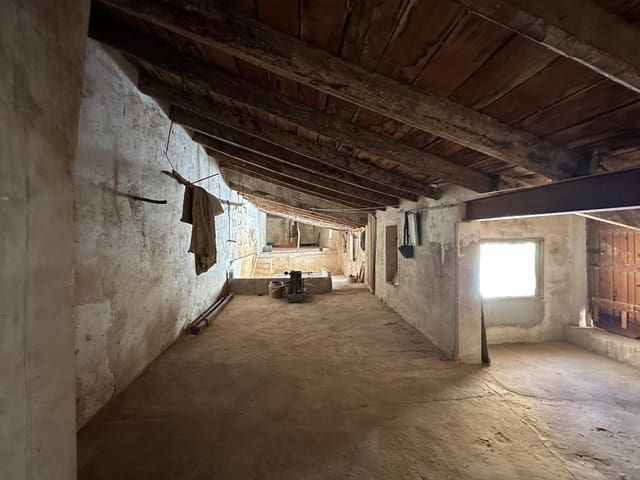 3 chambre Villa/Maison à vendre à Llíria - 155 000 € (Ref: 9892364)