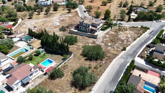 Tontti myytävänä paikassa Llíria - 85 000 € (Ref: 9907596)