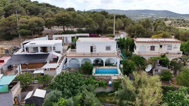 3 sovrum Villa till salu i Casinos med pool - 180 000 € (Ref: 9907597)