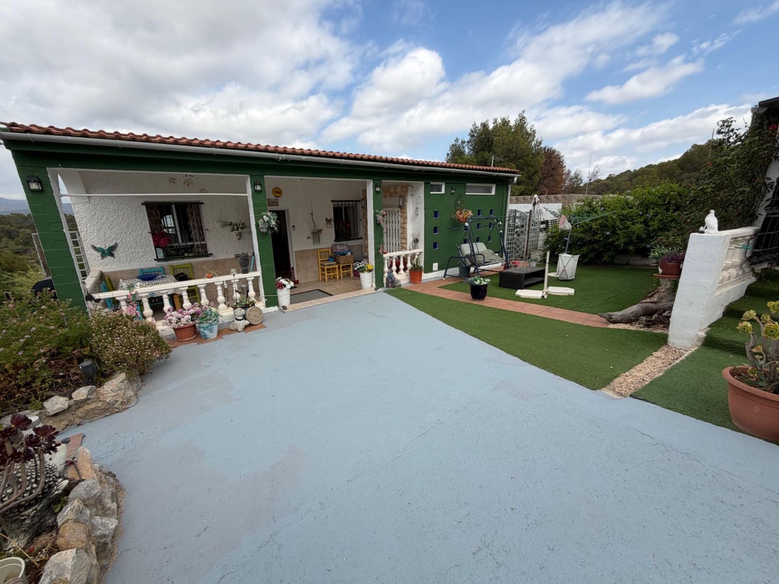 3 sovrum Villa till salu i Casinos med pool - 180 000 € (Ref: 9907597)