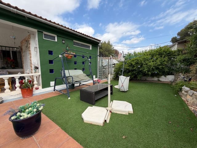 3 sovrum Villa till salu i Casinos med pool - 180 000 € (Ref: 9907597)