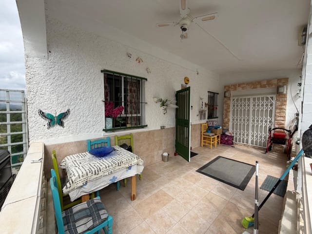 3 sovrum Villa till salu i Casinos med pool - 180 000 € (Ref: 9907597)