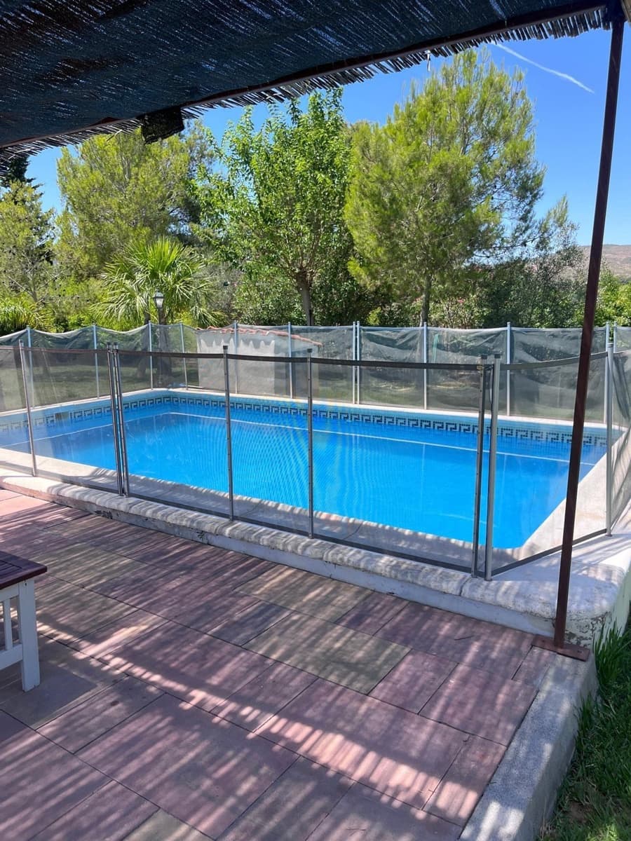 3 bedroom Villa for sale in Pedralba - € 265,000 (Ref: 9920420)