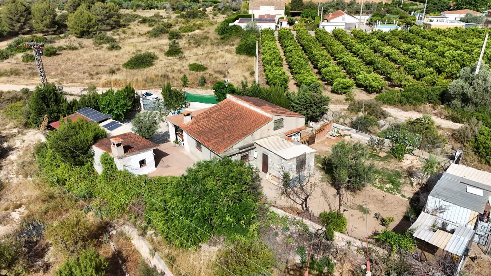 3 chambre Villa/Maison à vendre à Vilamarxant / Villamarchante avec piscine garage - 210 000 € (Ref: 9920421)