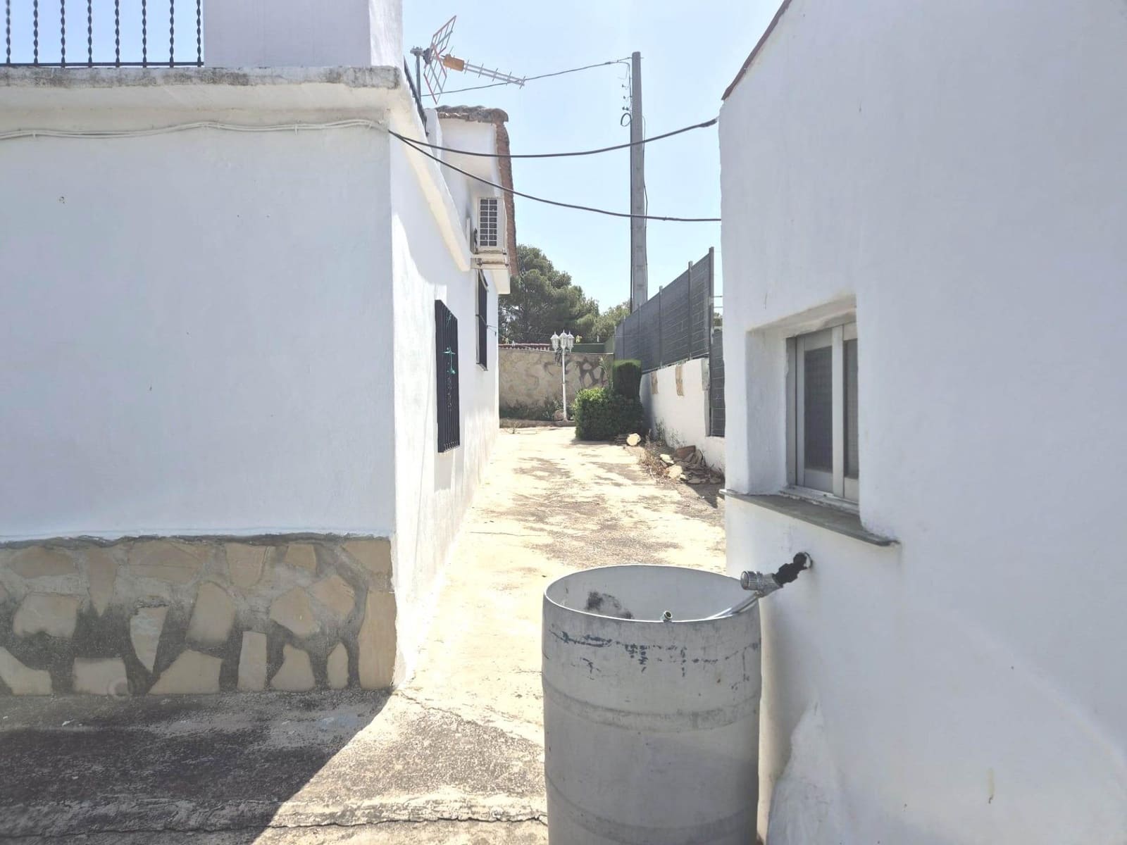 6 chambre Villa/Maison à vendre à Lliria avec piscine - 200 000 € (Ref: 9922299)