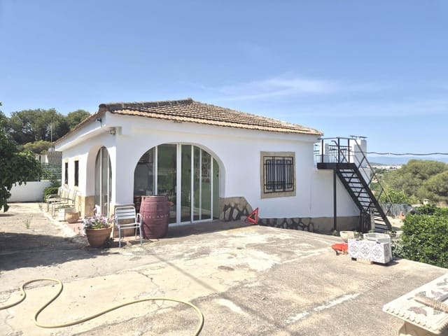 6 chambre Villa/Maison à vendre à Llíria avec piscine - 200 000 € (Ref: 9922299)