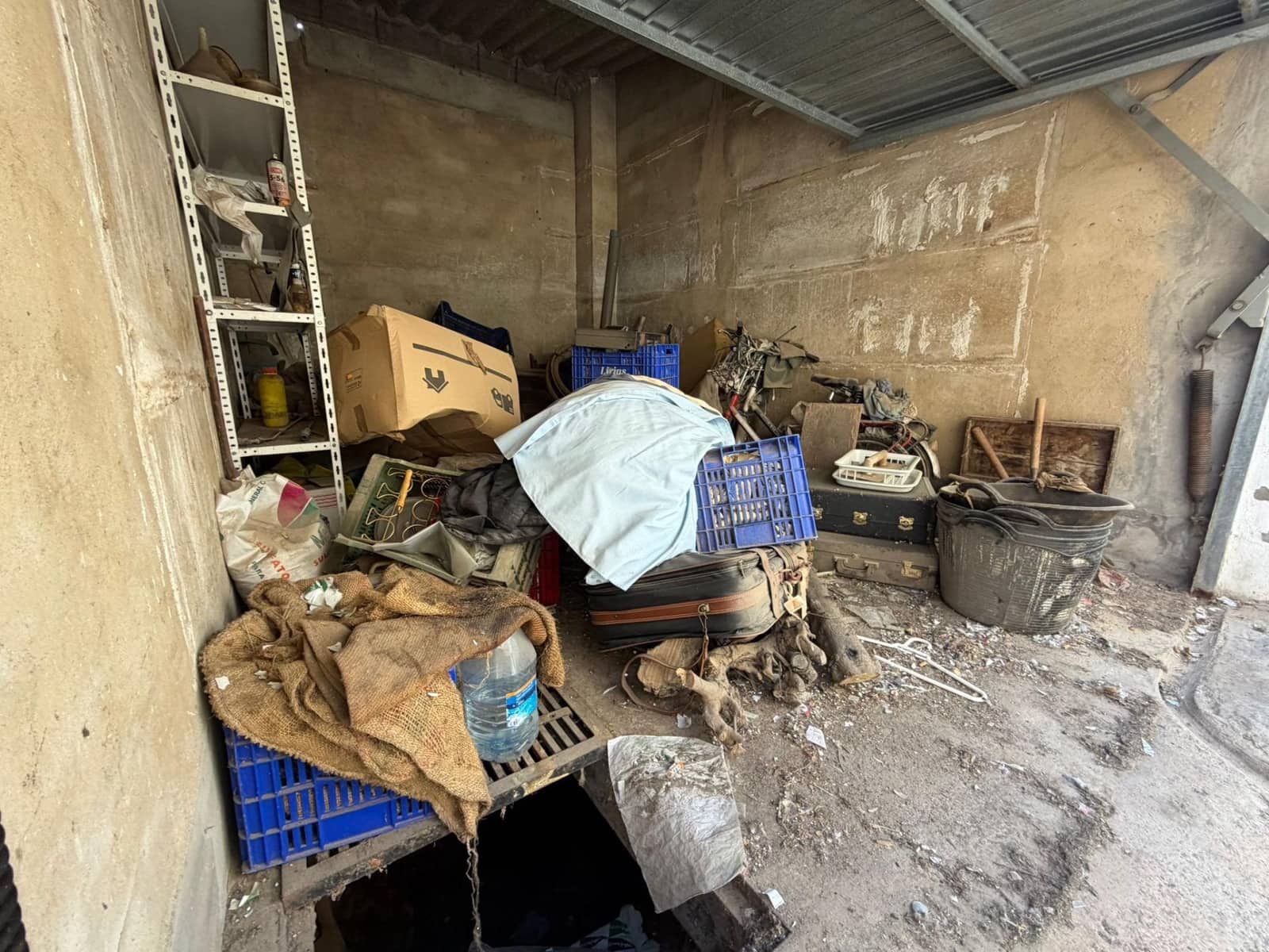 Garage for sale in Lliria - € 10,000 (Ref: 9934197)