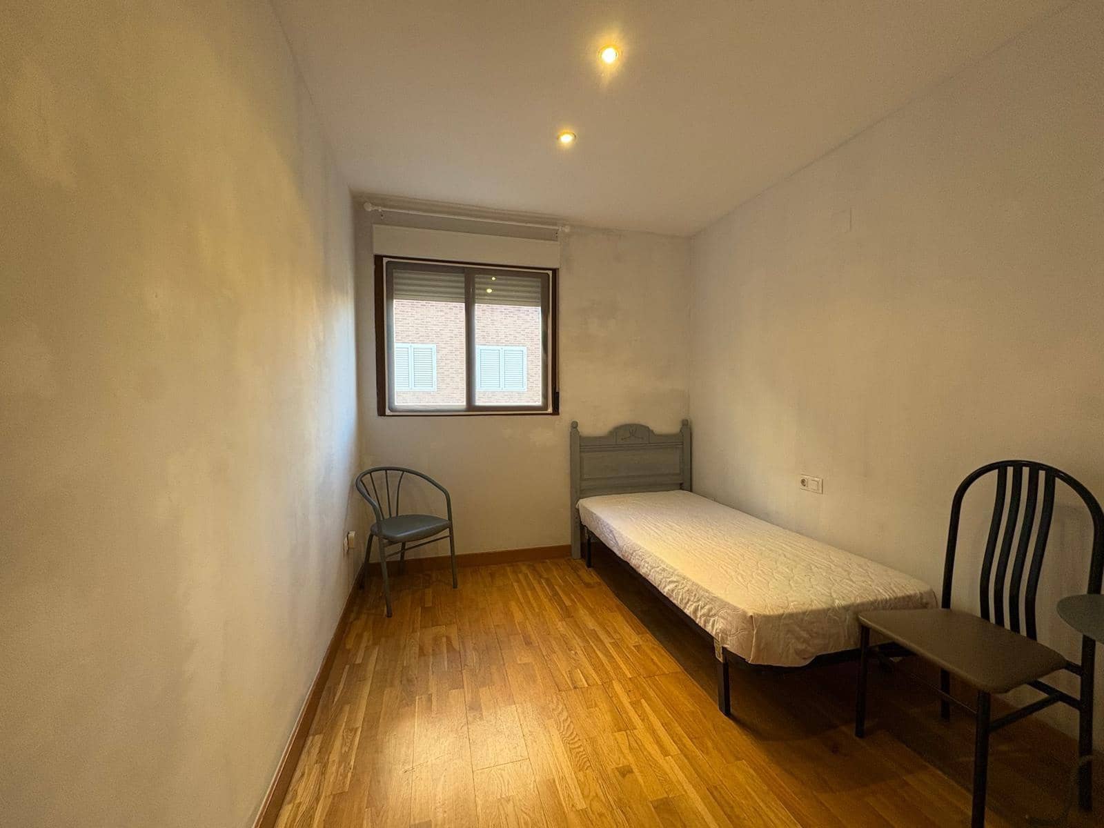 2 Zimmer Wohnung zu verkaufen in Paterna mit Pool Garage - 225.000 € (Ref: 9934198)