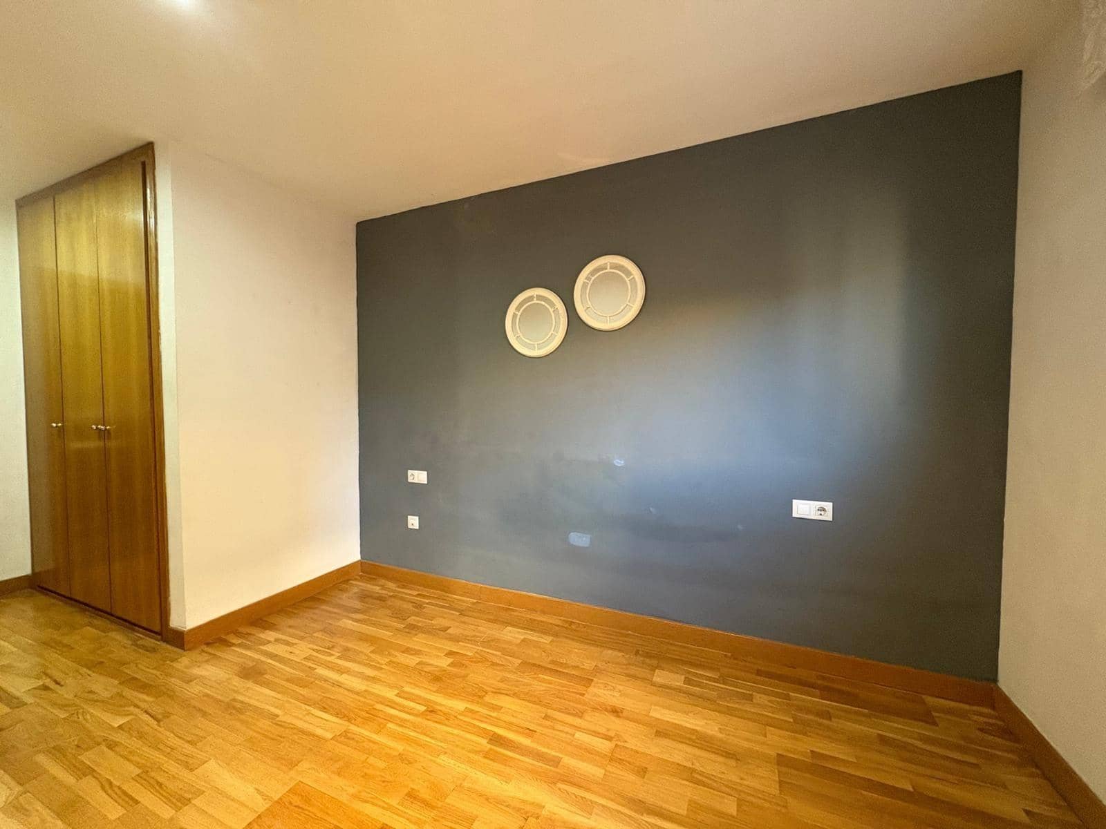 2 Zimmer Wohnung zu verkaufen in Paterna mit Pool Garage - 225.000 € (Ref: 9934198)