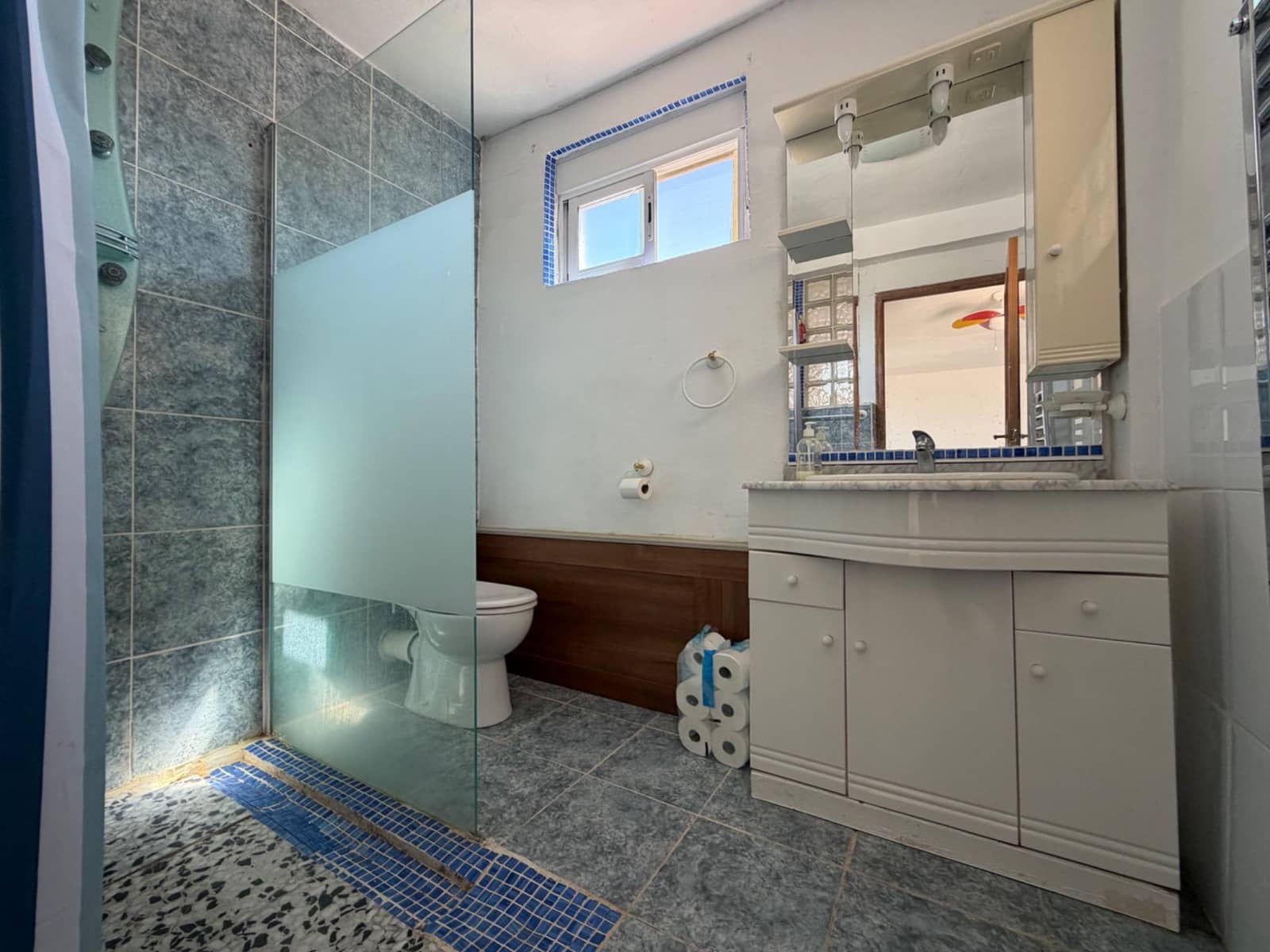 2 quarto Moradia para venda em Villar del Arzobispo com piscina garagem - 130 000 € (Ref: 9934199)