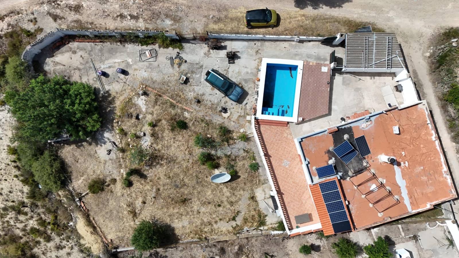2 quarto Moradia para venda em Villar del Arzobispo com piscina garagem - 130 000 € (Ref: 9934199)