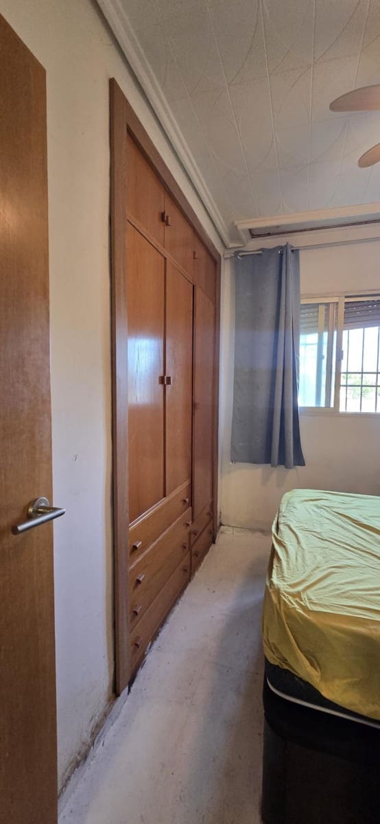 3 quarto Moradia para venda em Lliria com piscina garagem - 221 000 € (Ref: 9938169)