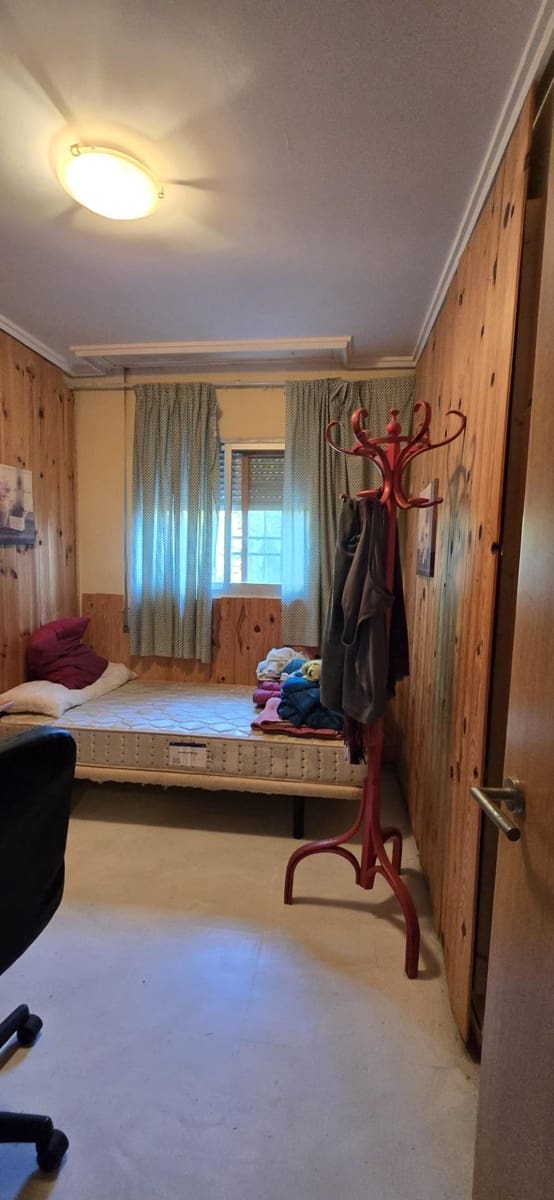 3 quarto Moradia para venda em Lliria com piscina garagem - 221 000 € (Ref: 9938169)
