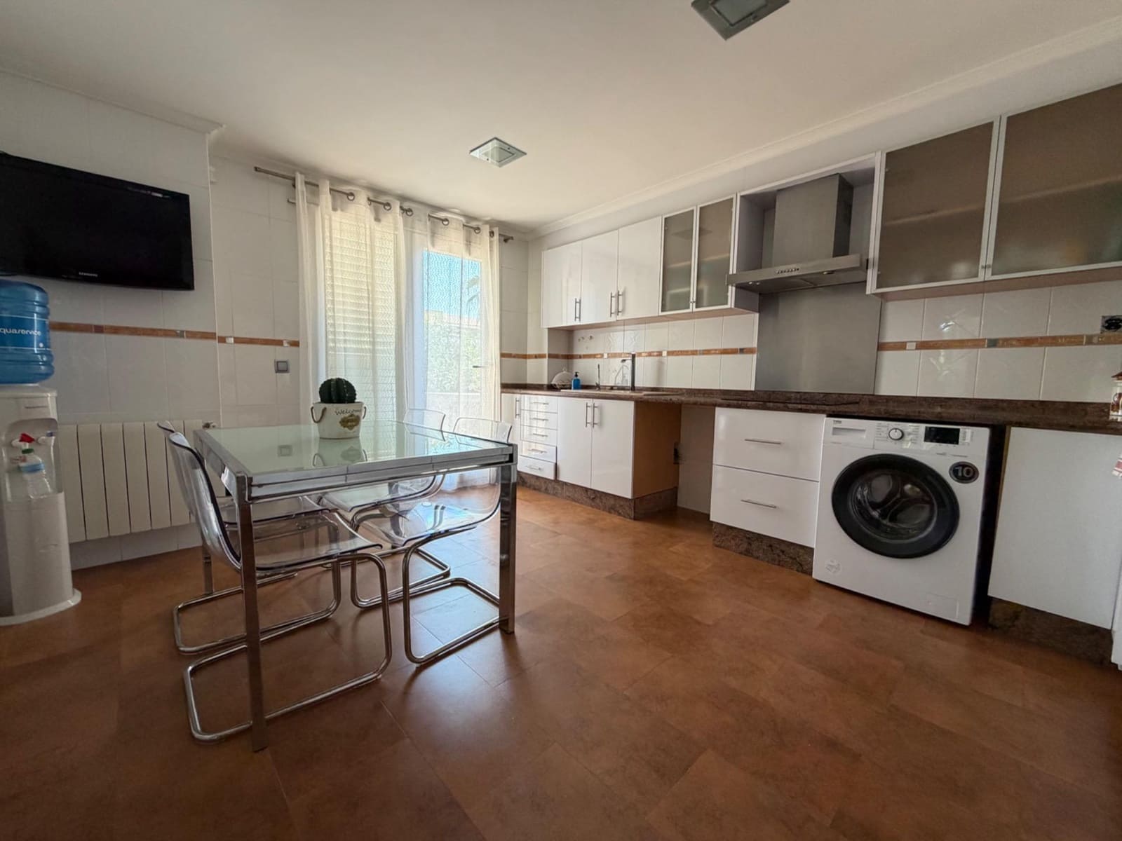 4 Zimmer Villa zu verkaufen in Riba-roja de Turia mit Garage - 450.000 € (Ref: 9945708)