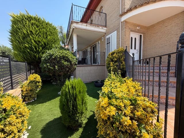 4 Zimmer Villa zu verkaufen in Riba-roja de Túria mit Garage - 450.000 € (Ref: 9945708)