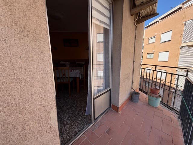 3 soveværelse Lejlighed til salg i Llíria - € 130.000 (Ref: 9945710)
