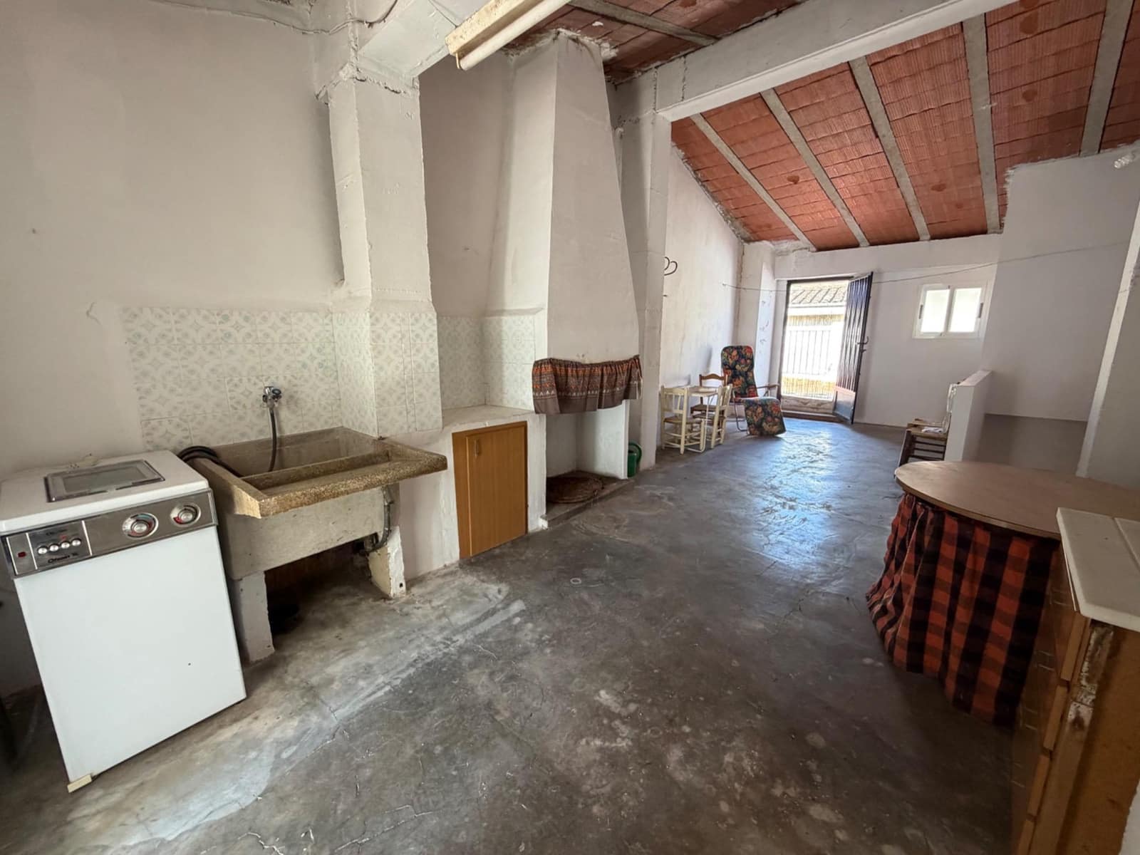 3 soveværelse Byhus til leje i Gatova - € 500 (Ref: 9945712)