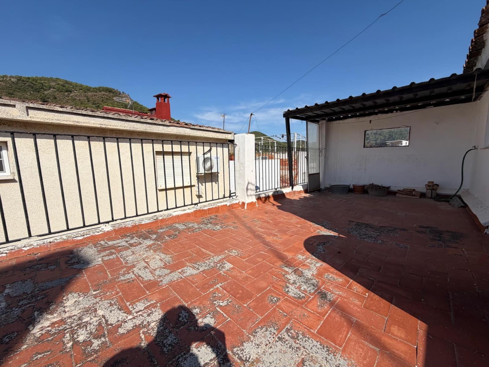 3 soveværelse Byhus til leje i Gatova - € 500 (Ref: 9945712)