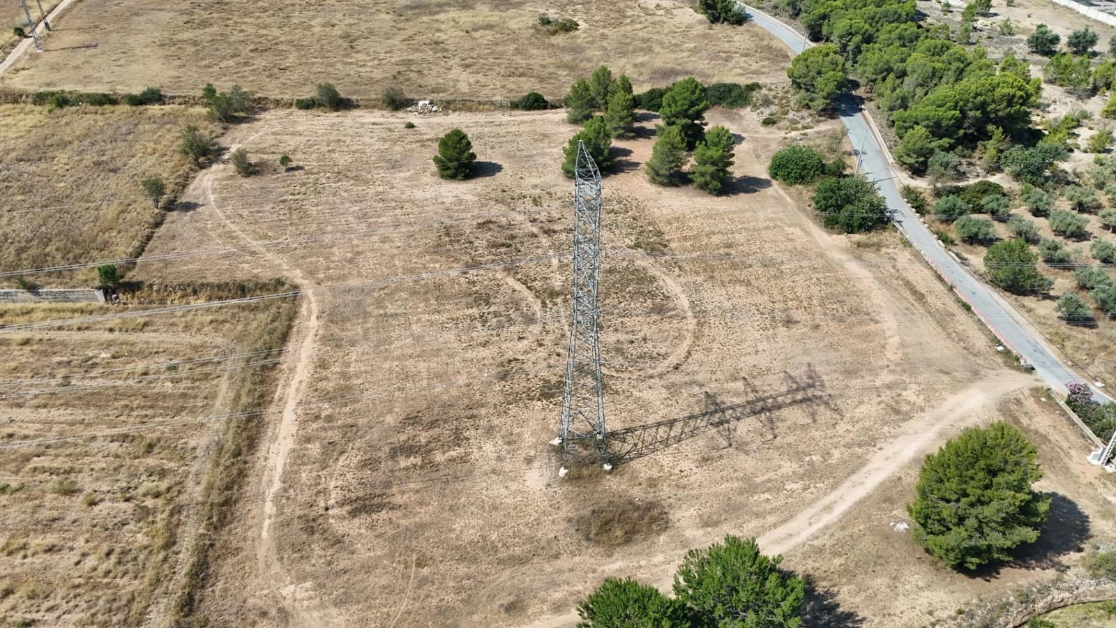 Grunde uden byggetilladelser til salg i Lliria - € 27.000 (Ref: 9952619)