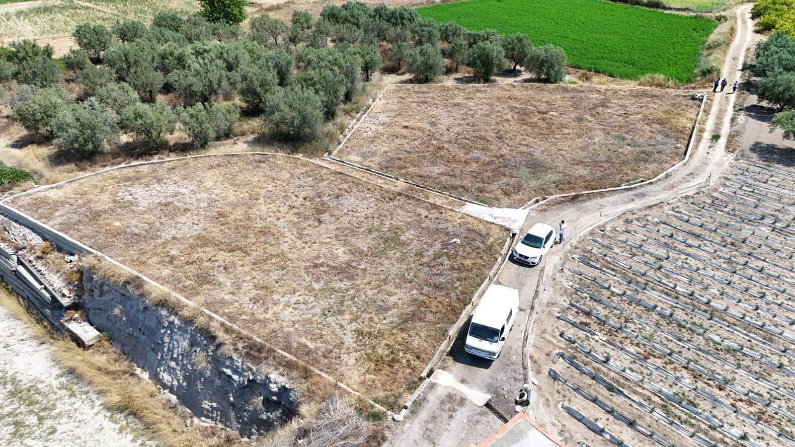 Grunde uden byggetilladelser til salg i Lliria - € 6.000 (Ref: 9954221)