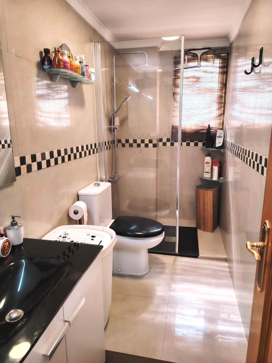 3 makuuhuone Asunto myytävänä paikassa Lliria - 179 900 € (Ref: 9959779)