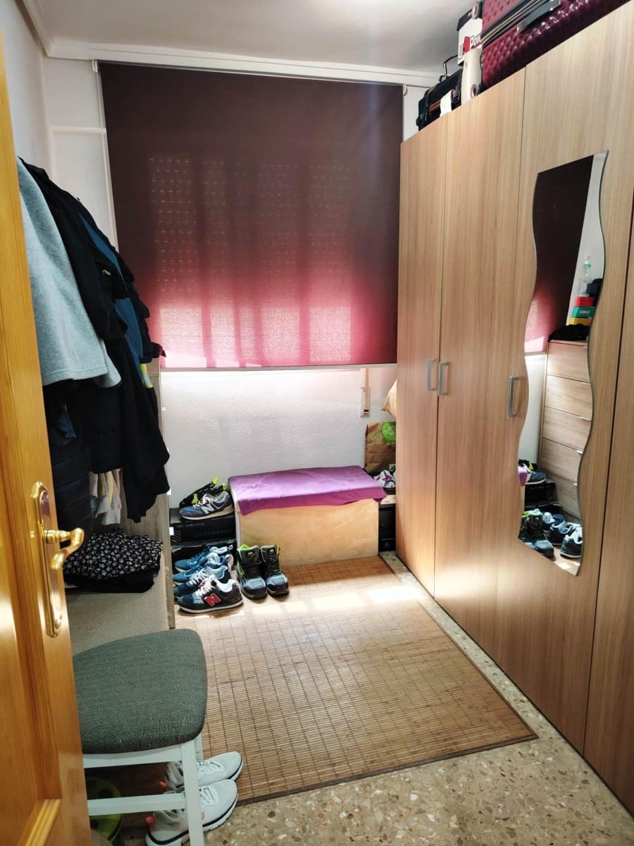 3 makuuhuone Asunto myytävänä paikassa Lliria - 179 900 € (Ref: 9959779)