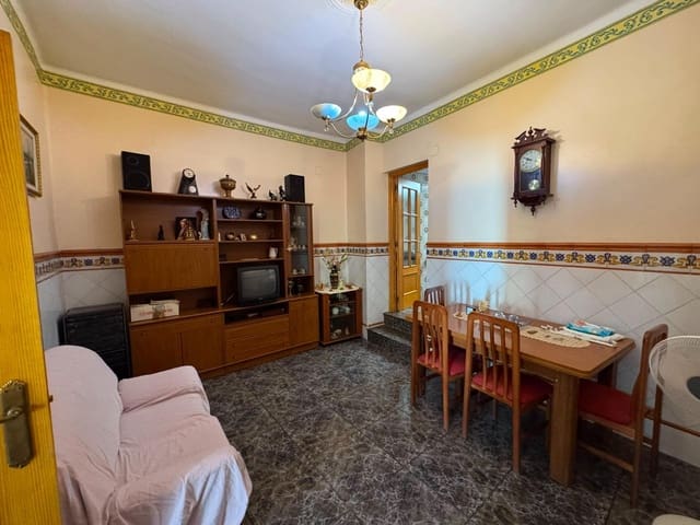 4 soverom Hus til salgs i Llíria - € 178 000 (Ref: 9959780)