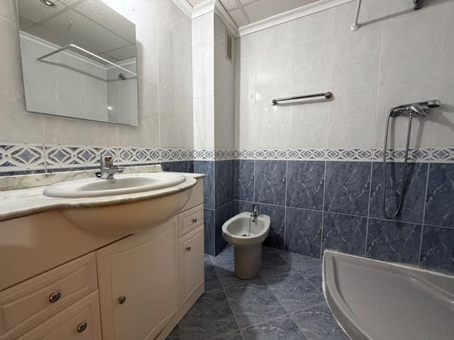 3 Zimmer Wohnung zu vermieten in Llíria - 850 € (Ref: 9962686)