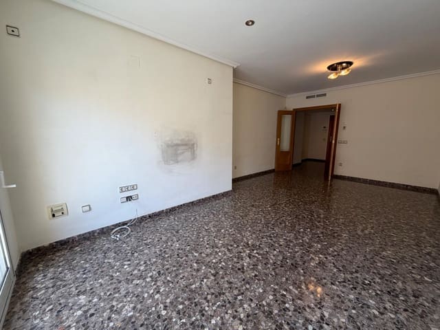 3 Zimmer Wohnung zu vermieten in Llíria - 850 € (Ref: 9962686)