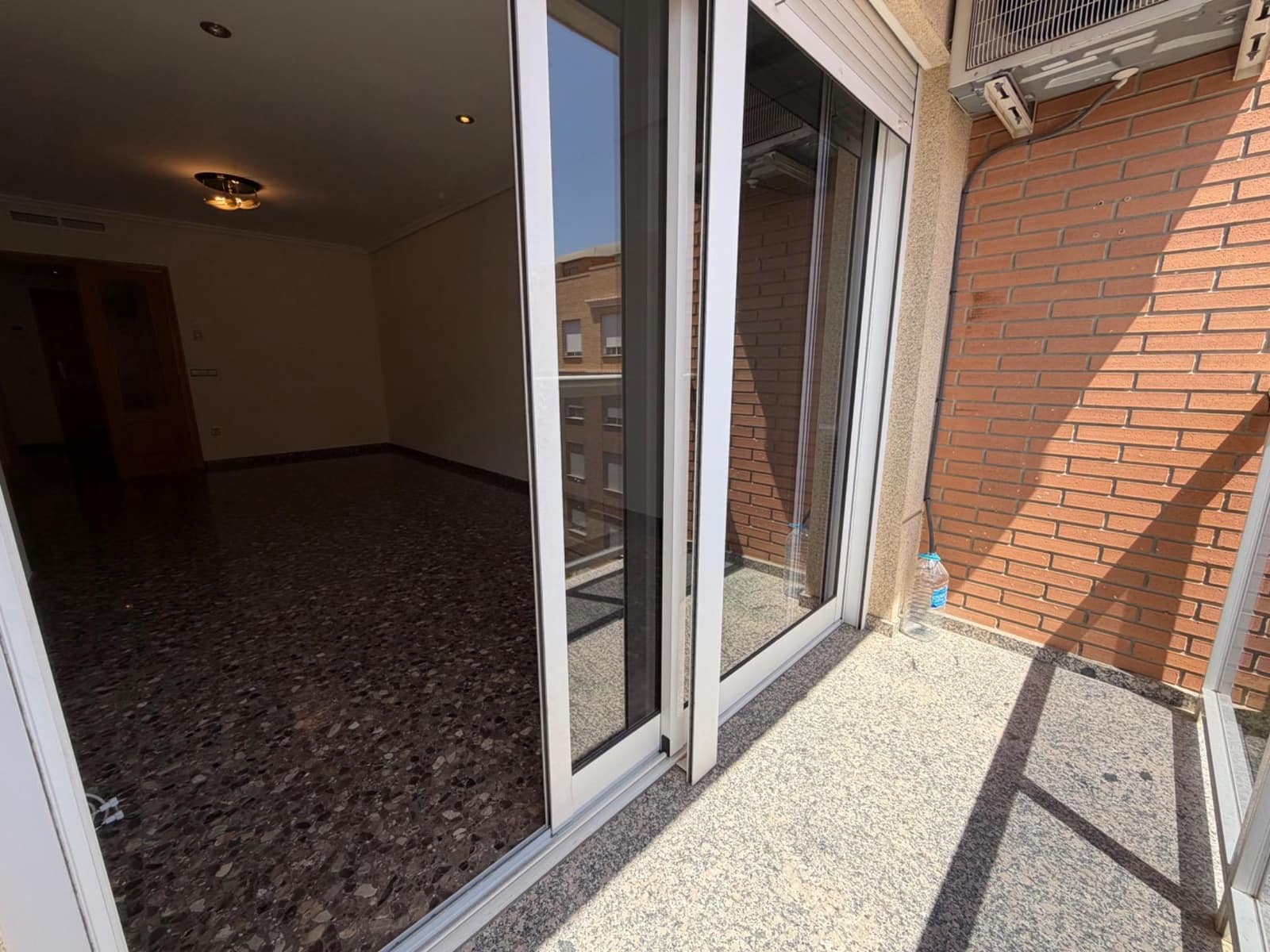 3 sovrum Lägenhet att hyra i Lliria - 850 € (Ref: 9962686)