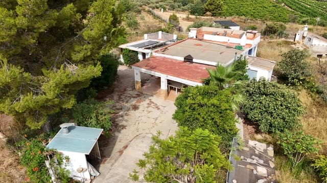 4 soveværelse Villa til salg i Godelleta - € 178.000 (Ref: 9970591)