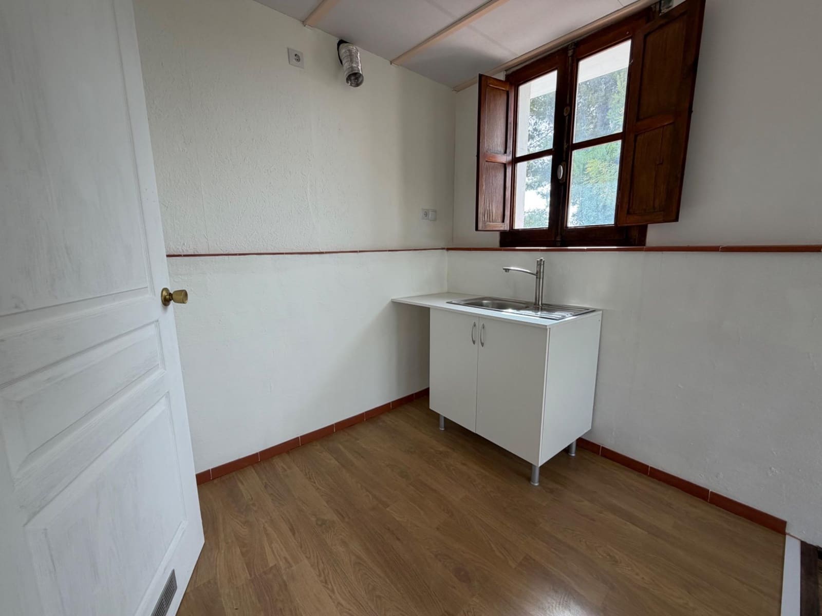 4 soveværelse Villa til salg i Godelleta - € 178.000 (Ref: 9970591)